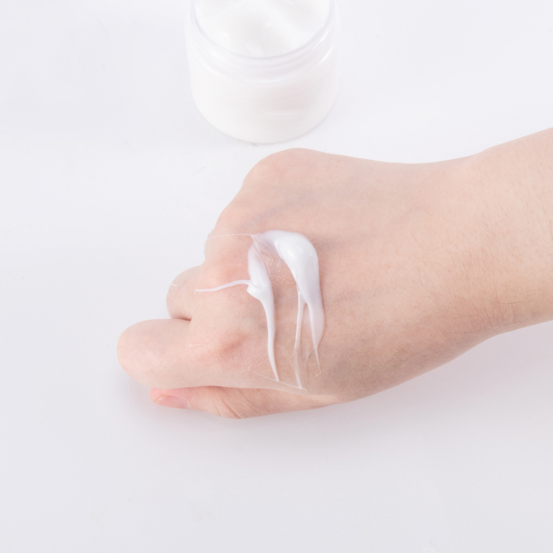 Cr&egrave;me pour les yeux anti-&acirc;ge de marque priv&eacute;e (3) 